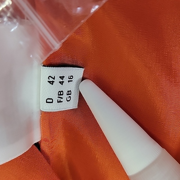 MADELEINE GERMAN MADE WOOL BLEND BLAZER - Picture 15 of 15